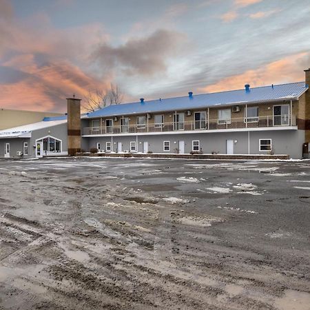 Motel Et Condo Chez Charley Sainte-Anne-de-Beaupre Luaran gambar