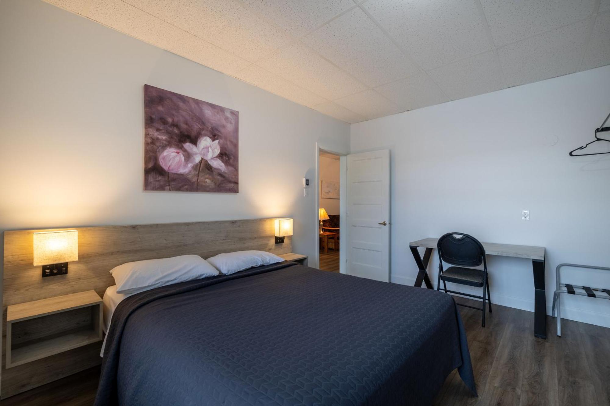 Motel Et Condo Chez Charley Sainte-Anne-de-Beaupre Luaran gambar