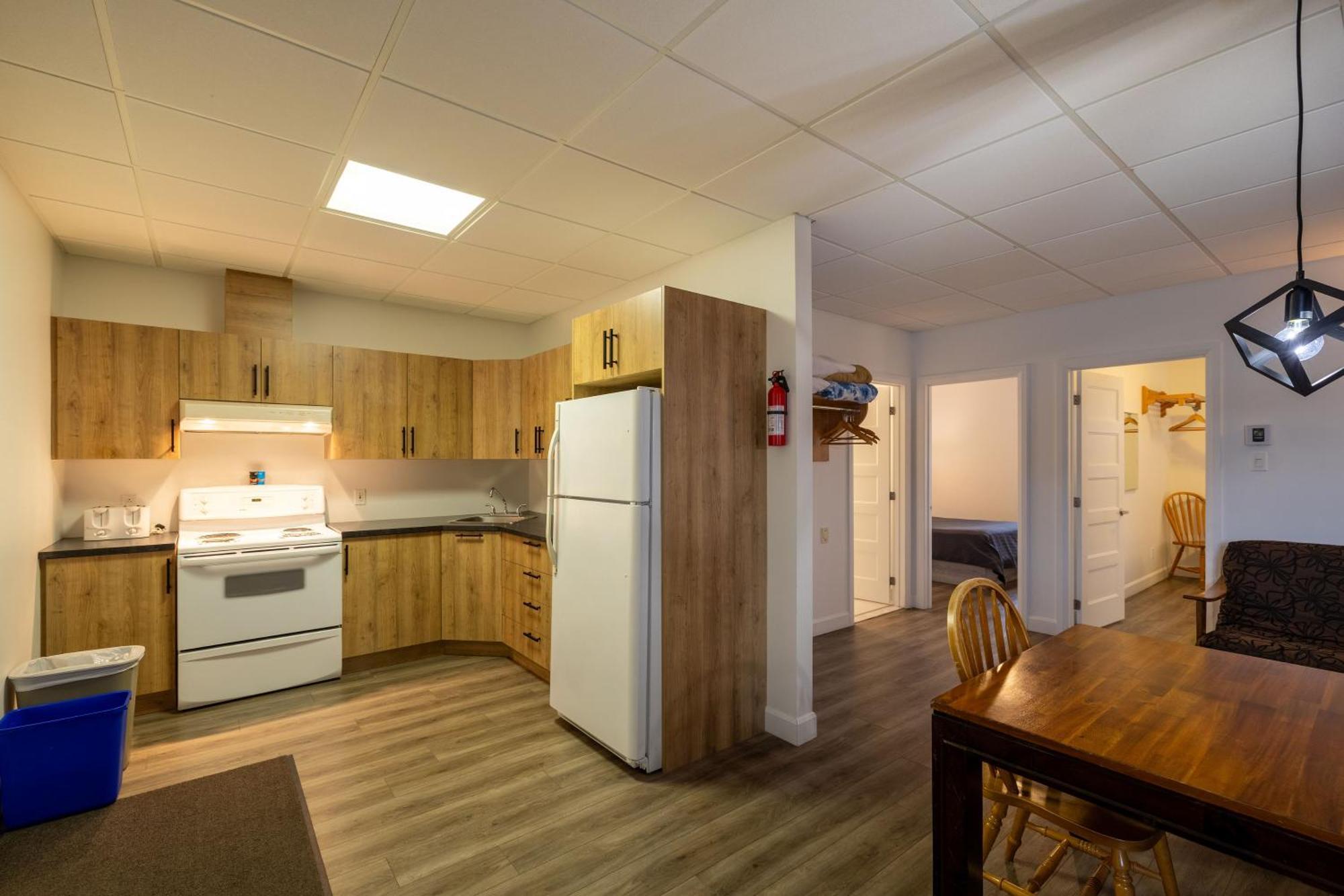 Motel Et Condo Chez Charley Sainte-Anne-de-Beaupre Luaran gambar