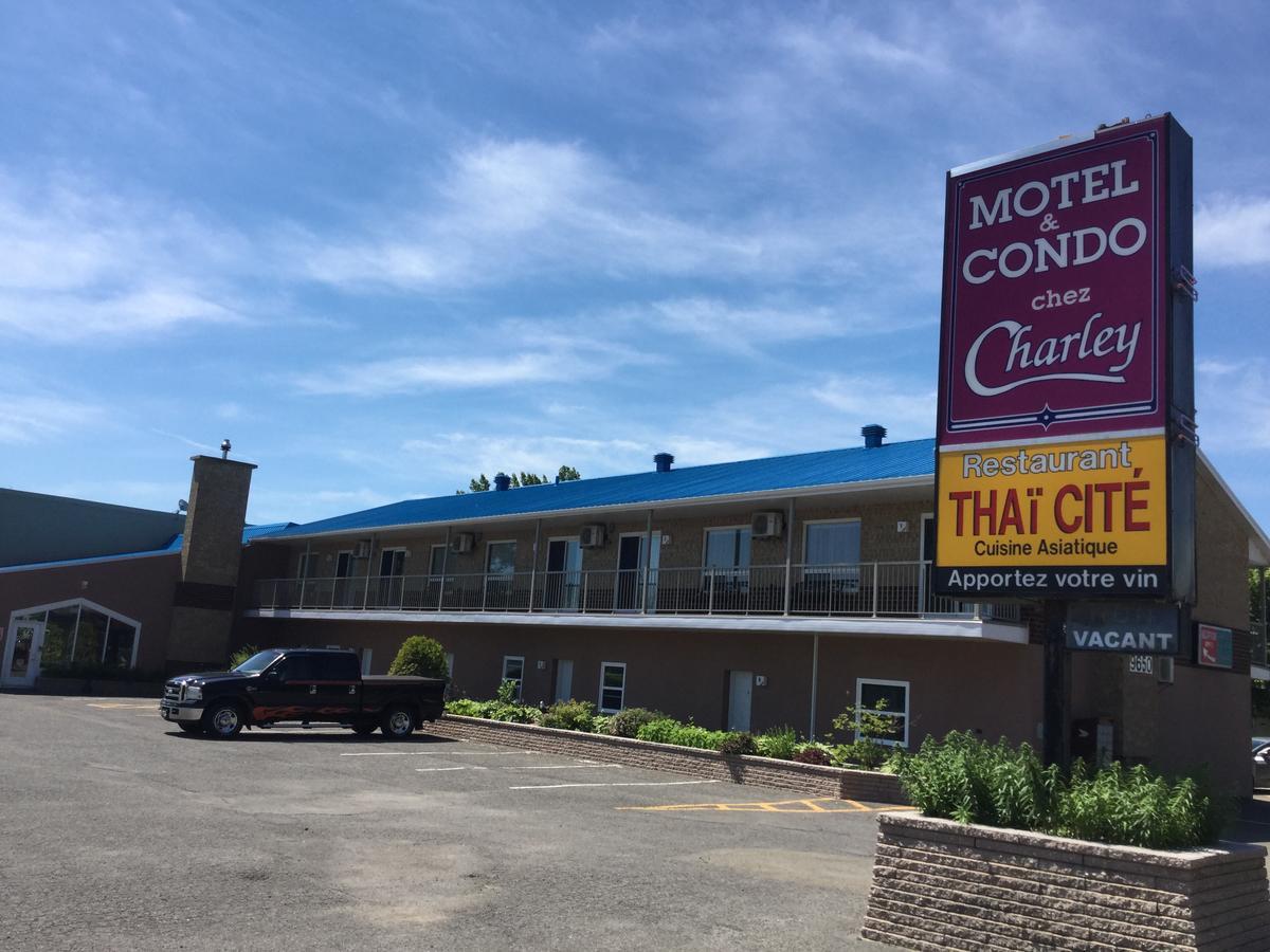 Motel Et Condo Chez Charley Sainte-Anne-de-Beaupre Luaran gambar